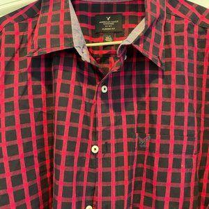 American Eagle Outfitters long sleeve button down classic fit, large